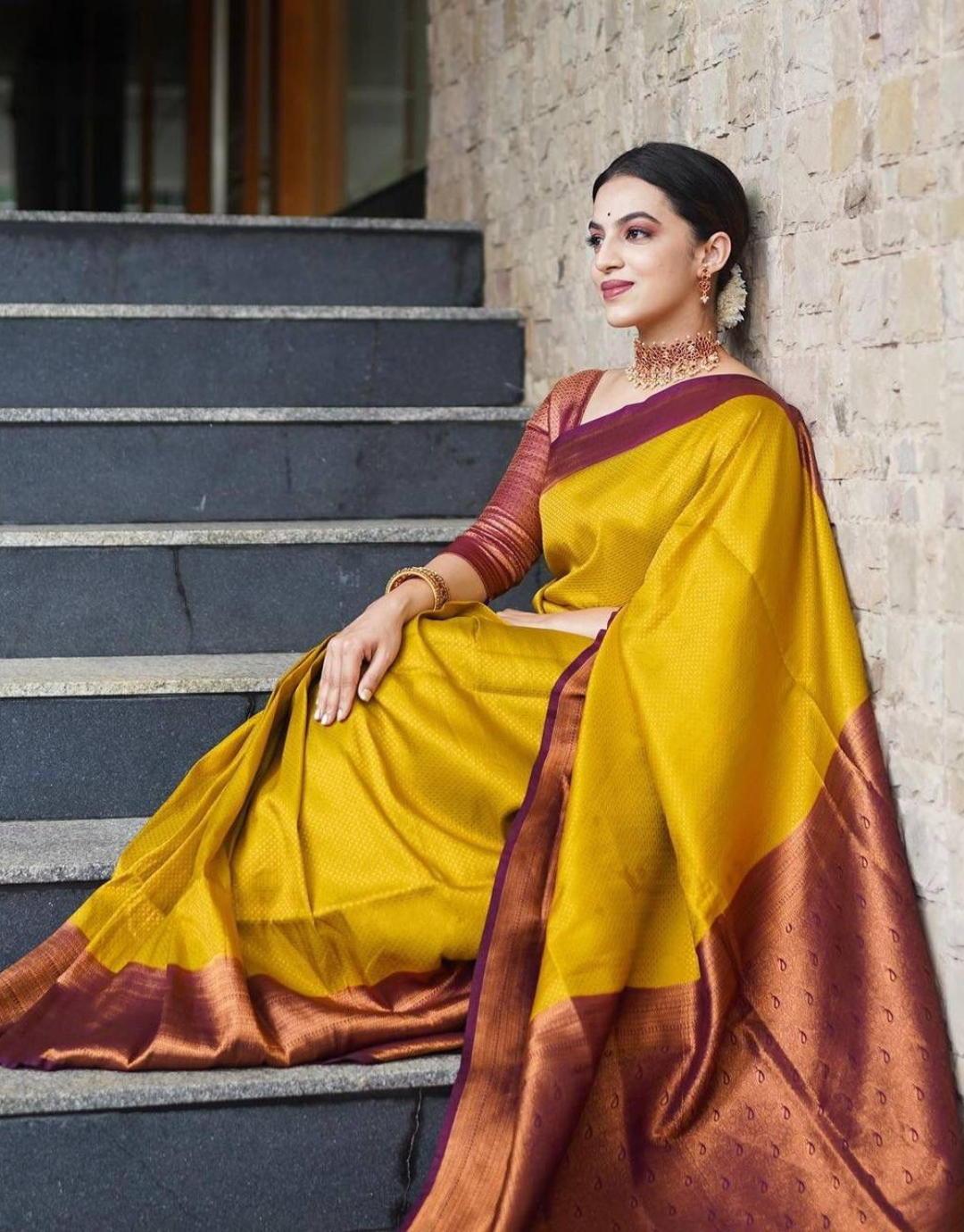 Yellow Maroon Traditional Soft Silk Saree With Attached Blouse
