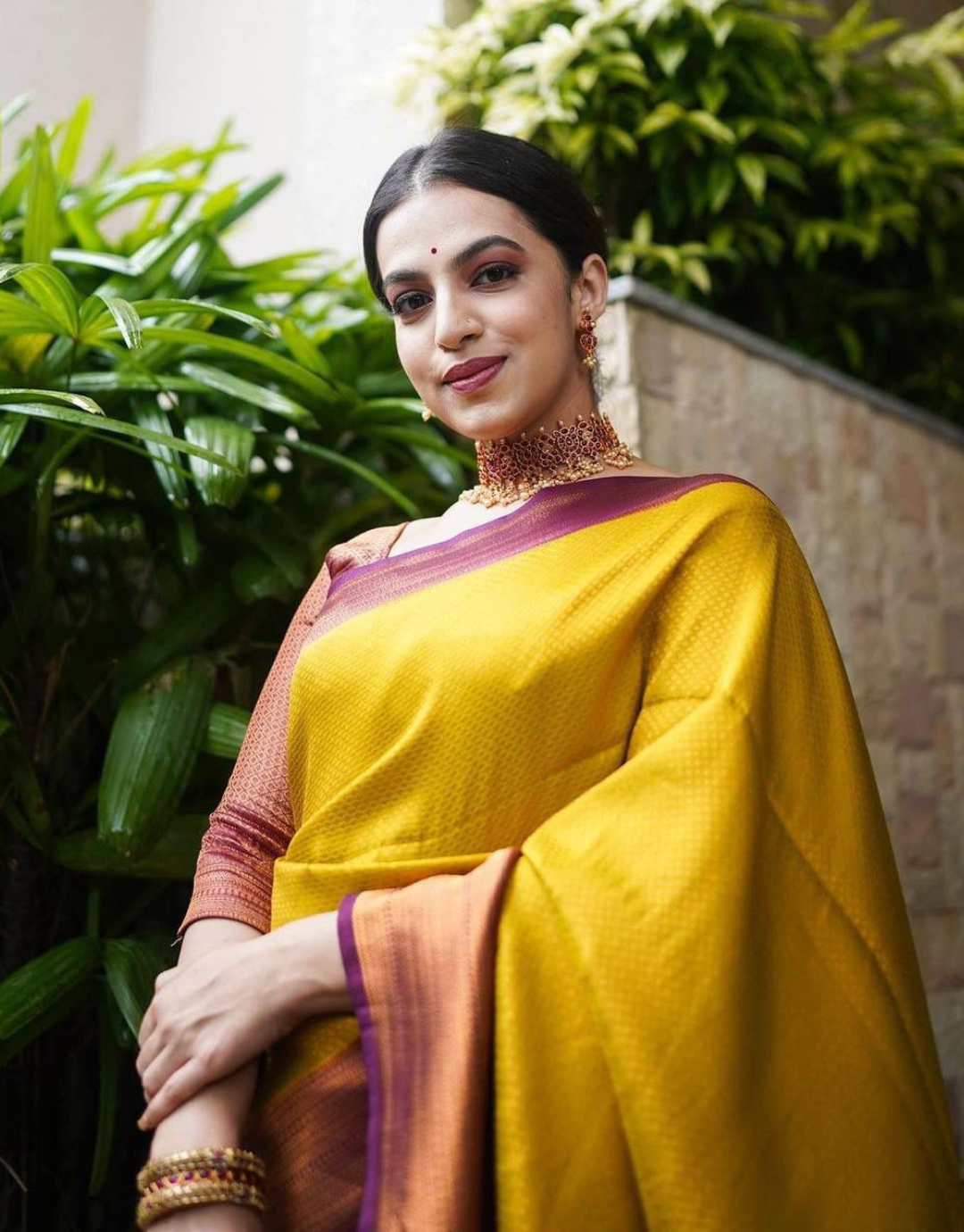 Yellow Maroon Traditional Soft Silk Saree With Attached Blouse