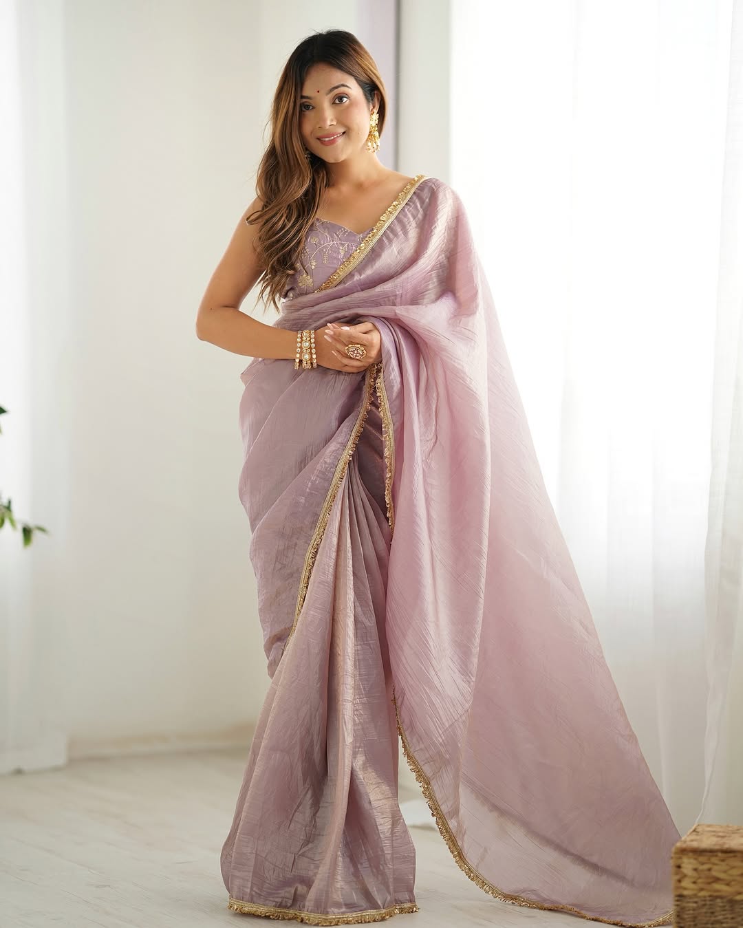 Aaravi – Soft Fendy Silk Two-Tone Saree