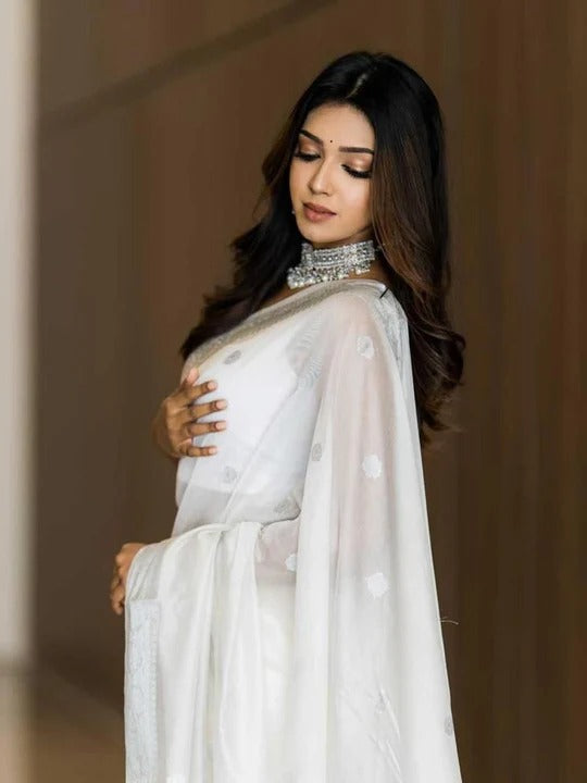 Beauteous White Soft Cotton Silk Saree With especial Blouse Attached