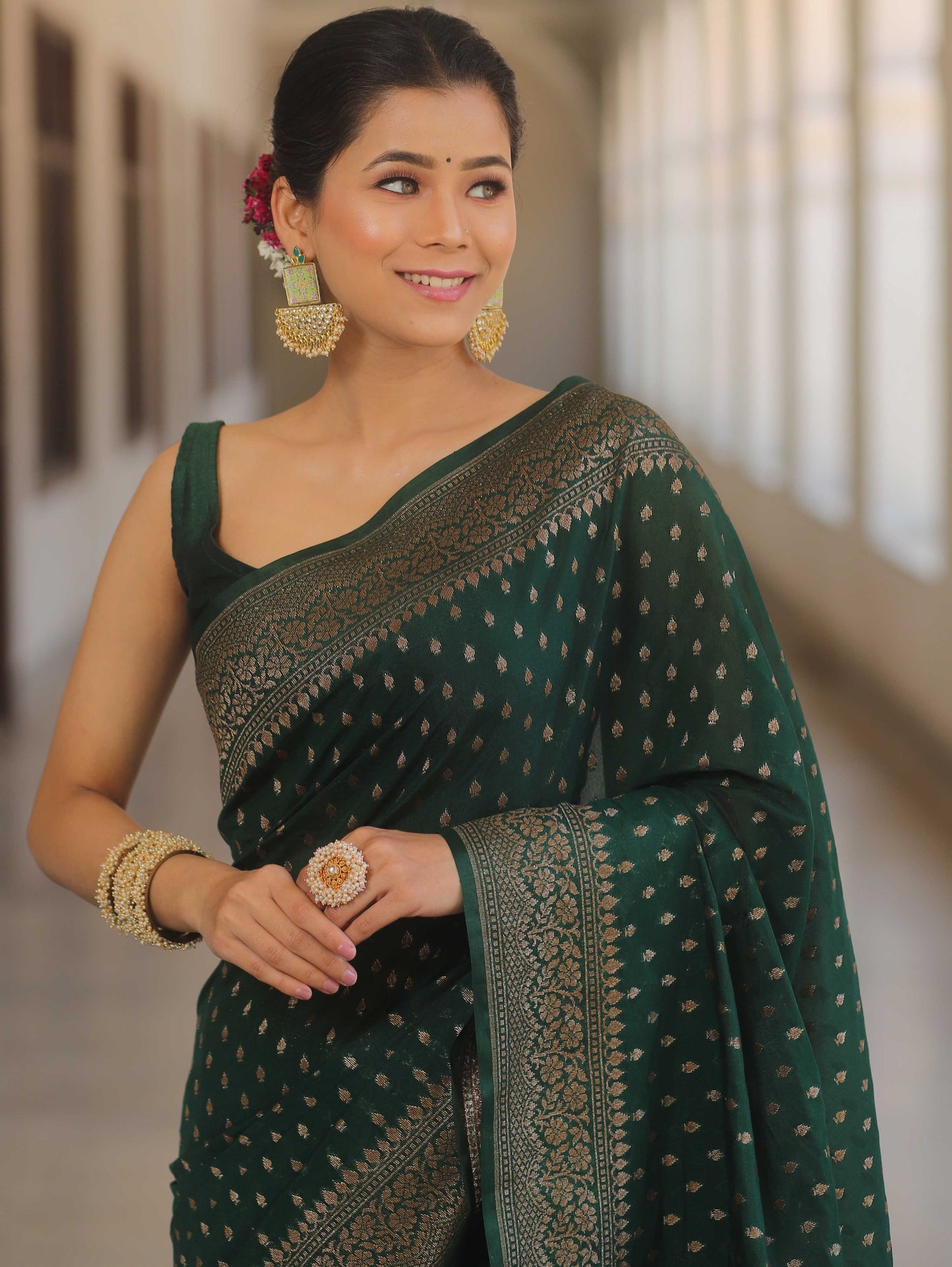 Knyaa's Green Banarasi SIlk Saree With Nouveau Attached Blouse