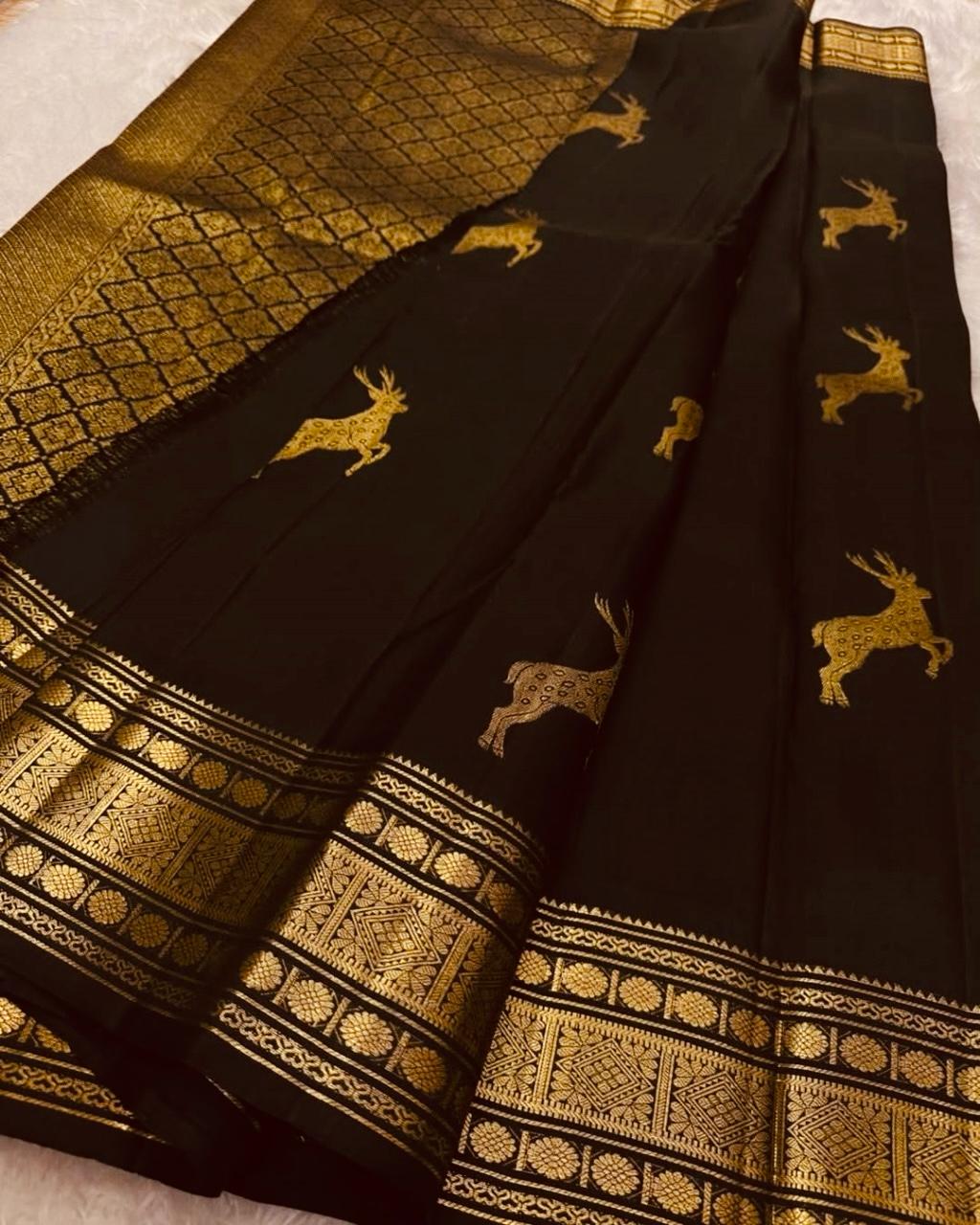Aaravi – Black & Gold Banarasi Soft Silk Saree