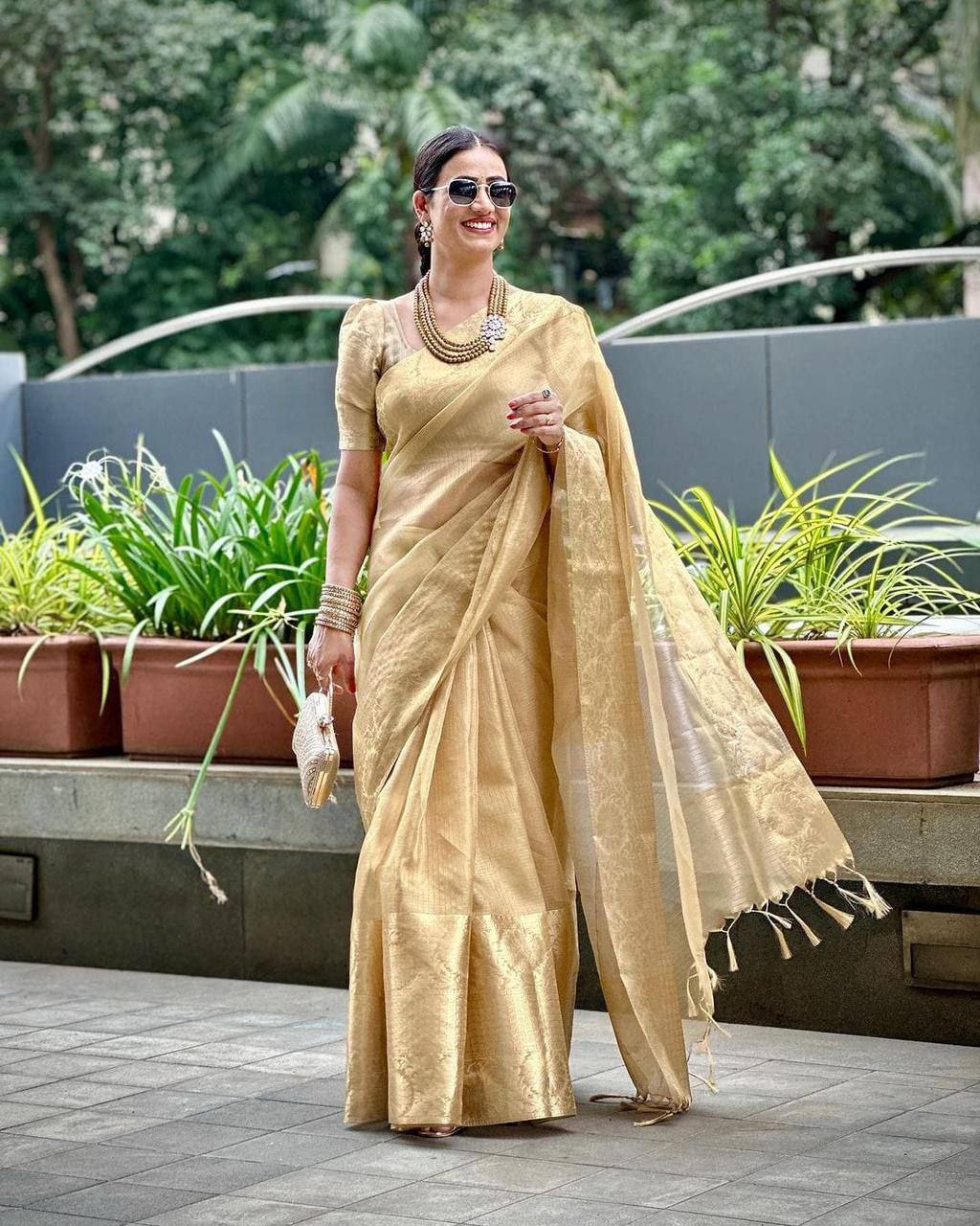 Aaradhya – Kanchi Border Copper Tissue Silk Saree