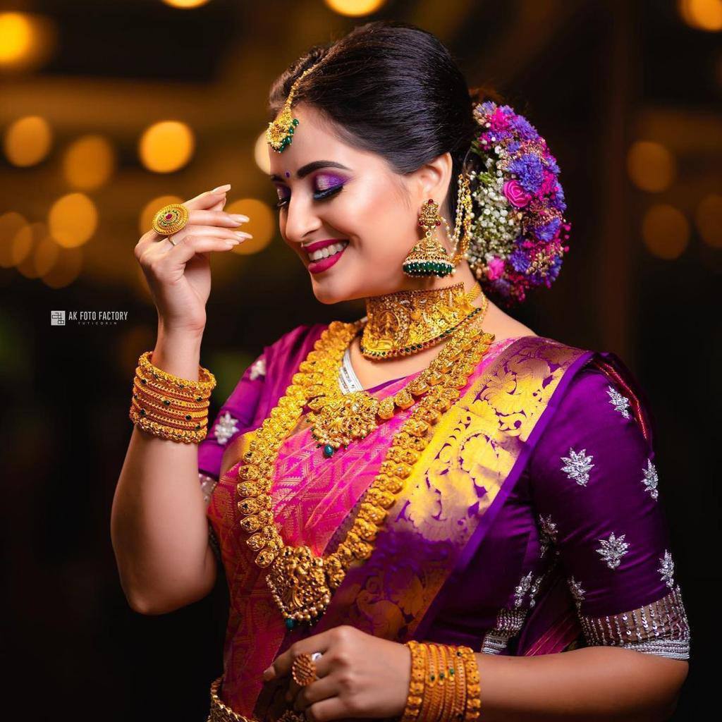 Majestic Royal Banarasi Silk Saree WIth Fabulouse Blouse Piece