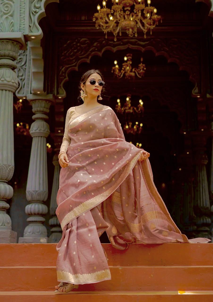 Rhea – Elegant Gold Zari Weaving Soft Silk Saree
