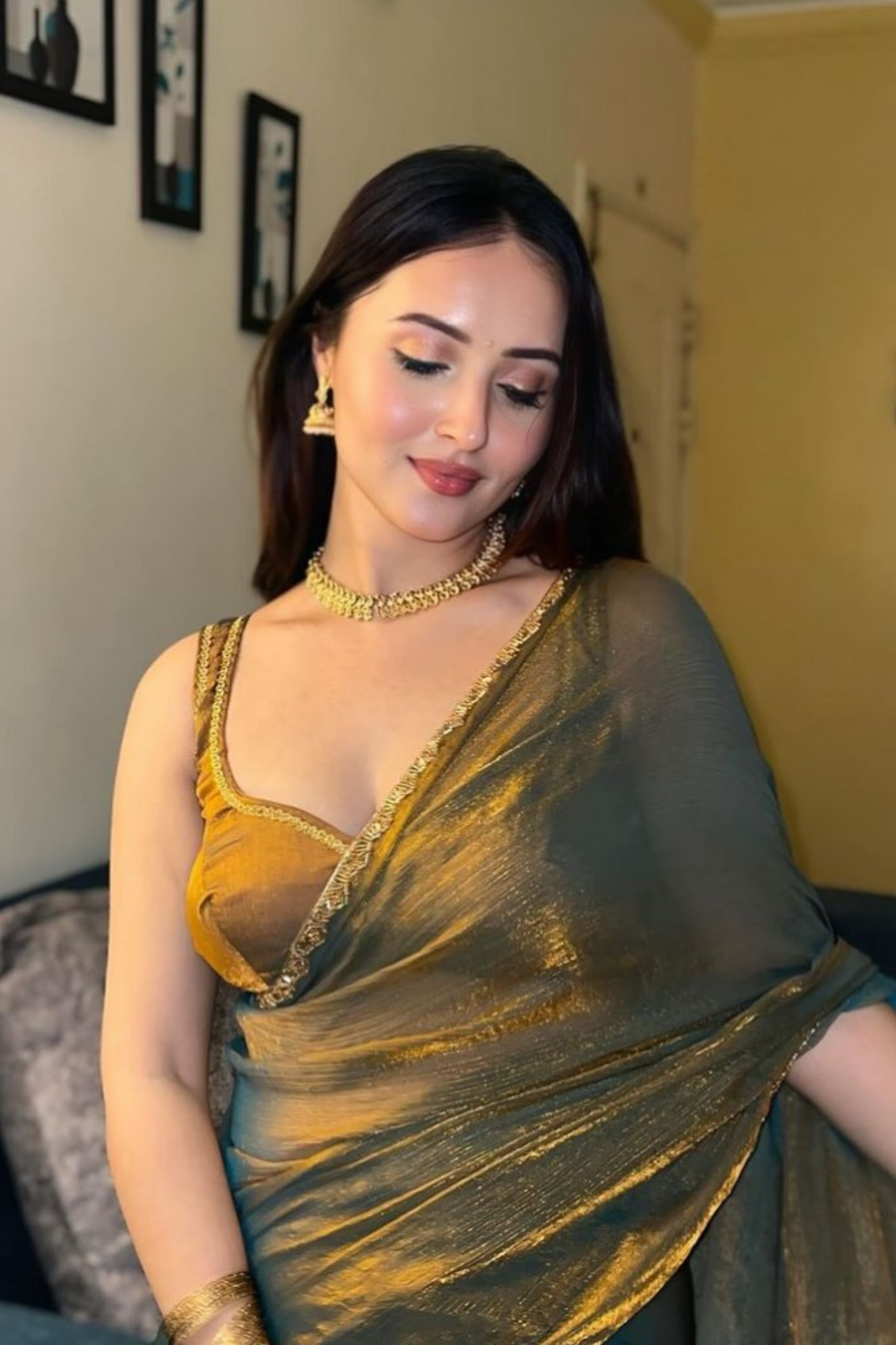 Golden Gleam - Organza Silk Saree