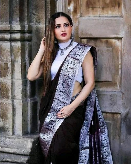Siddhi Black Soft Silk Saree With Attractive Blouse Piece