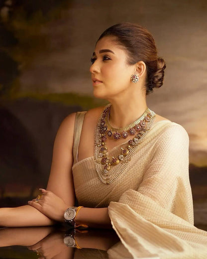 Aadhya – Timeless Gold Zari Weaving Saree
