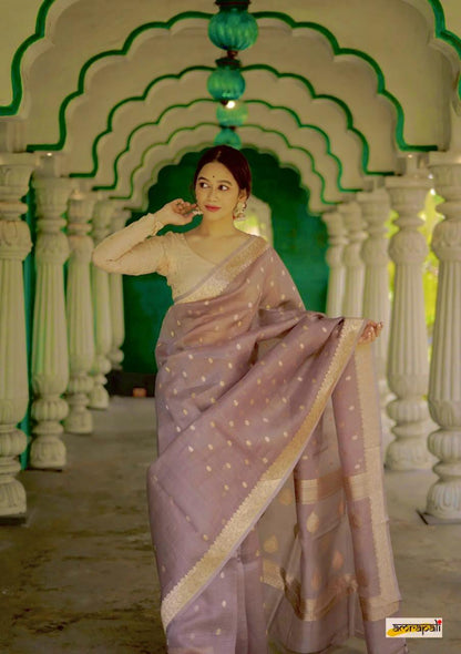 Rhea – Elegant Gold Zari Weaving Soft Silk Saree