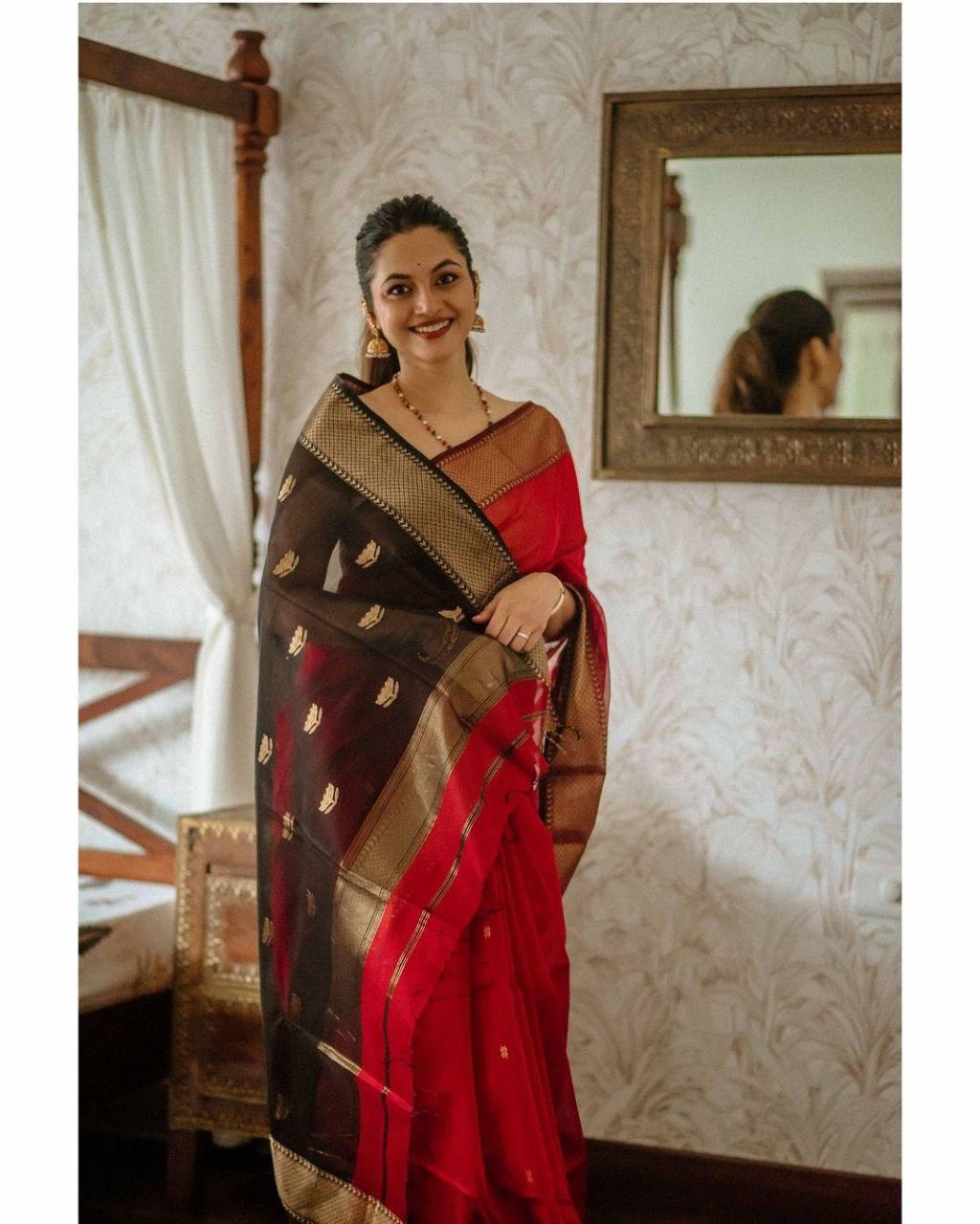 Ishita – Banarasi Soft Silk Saree