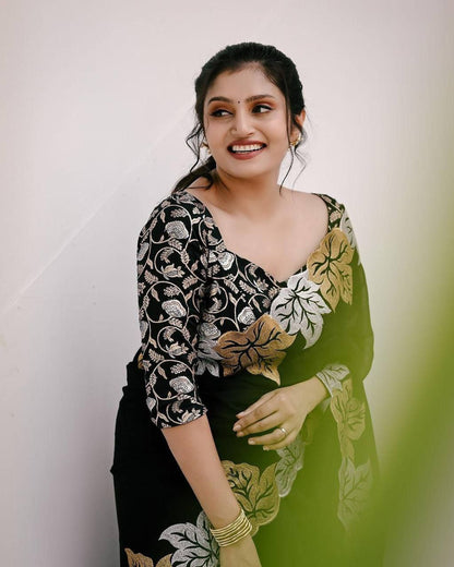 Ishita – Star Georgette Embroidered Saree
