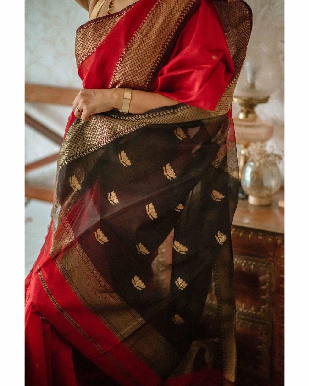 Ishita – Banarasi Soft Silk Saree